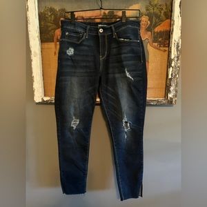 Womens Denizen Levi’s jeans